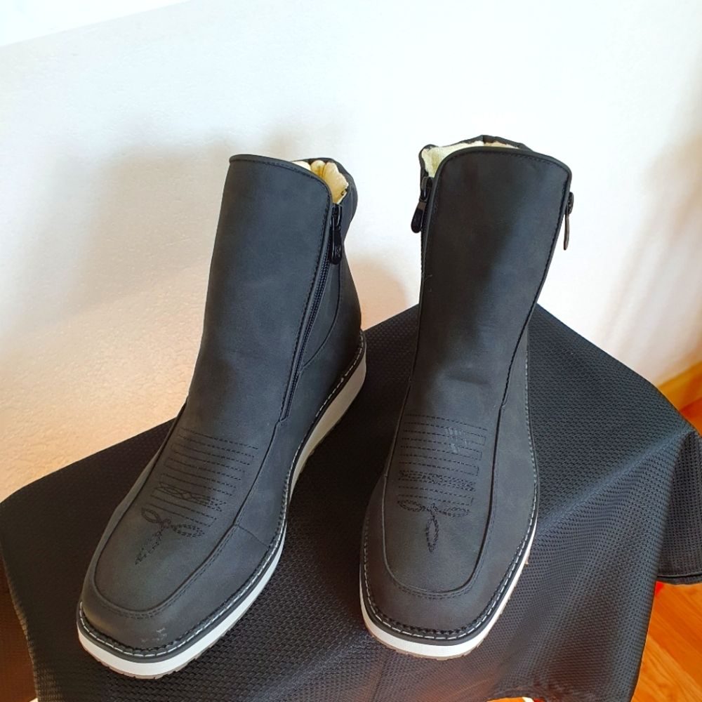 Men's Brown boots